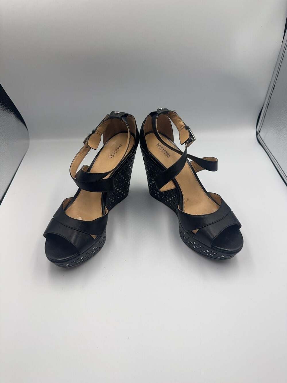 Michael Kors Black Leather Laser Cut Platform Wedge Sandals Size 10M - Picture 1 of 6